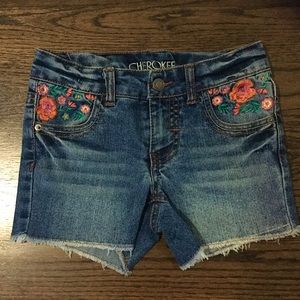 Cherokee jean shorts with flower embroidery